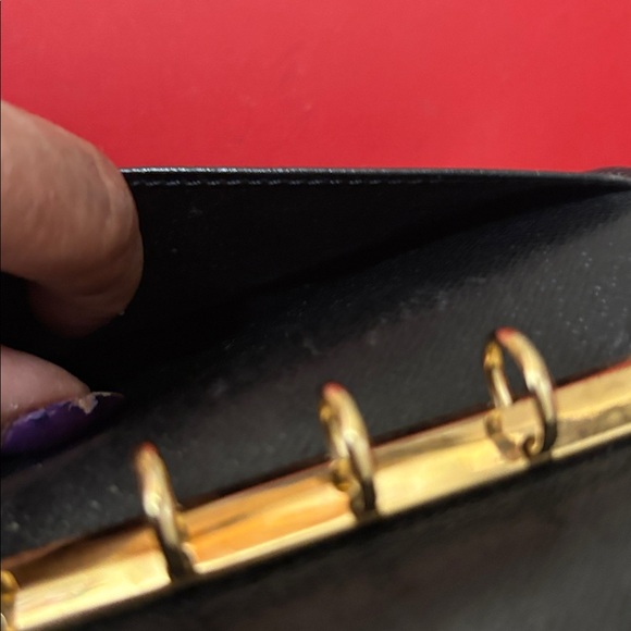 Authentic black EPI  Louis Vuitton agenda / passport holder with COA - Picture 17 of 17
